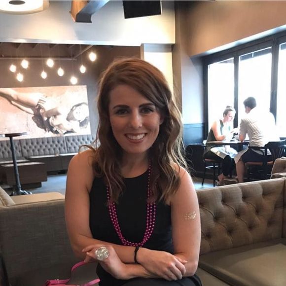 Meet your Posher, Allison - Picture 1 of 1